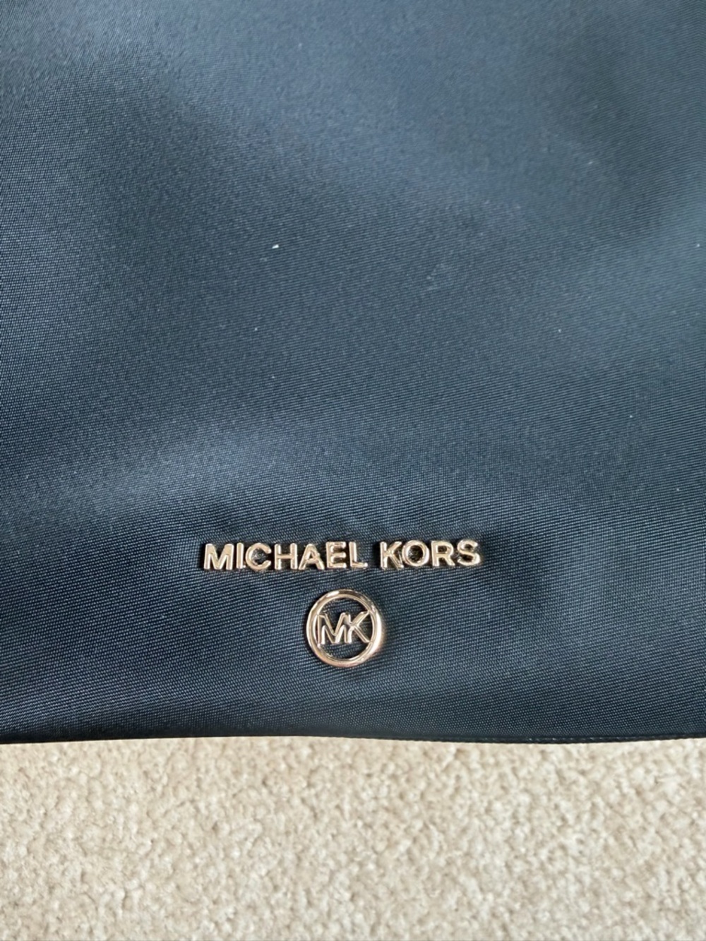 Michael Kors Jet Set Large Nylon Gabardine Messenger Bag - Picture 4 of 7